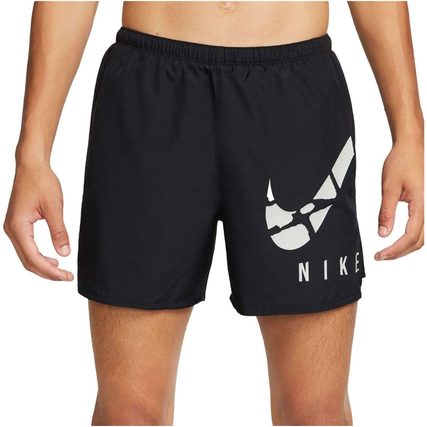 Nike Nike Dri FIT Challenger Run Division Men s 5 Brief Lined Running Shorts Shorts black reflective silv jetzt bei Berger kaufen