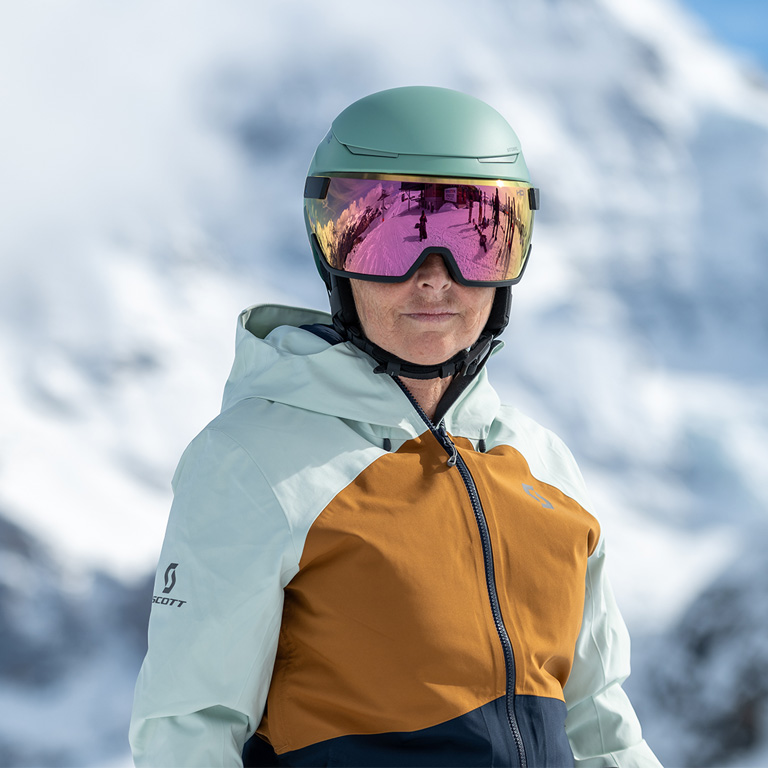 Ski- & Snowboardhelme für Damen